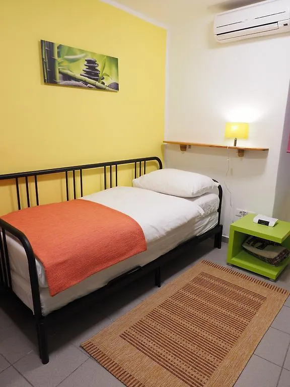 Korzo Room Laura Rijeka 3*,  Croatia